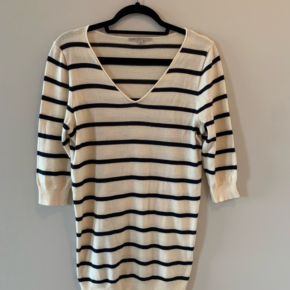 Small Gap 3/4 sleeve striped sweater
